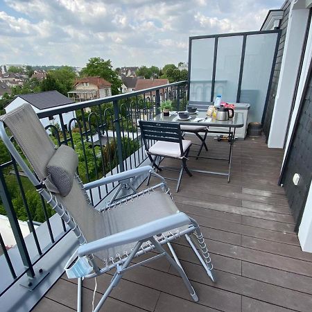 Ferienwohnung 35m2 neuf, plein sud, dernier etage avec terrasse Noisy-le-Grand Exterior foto